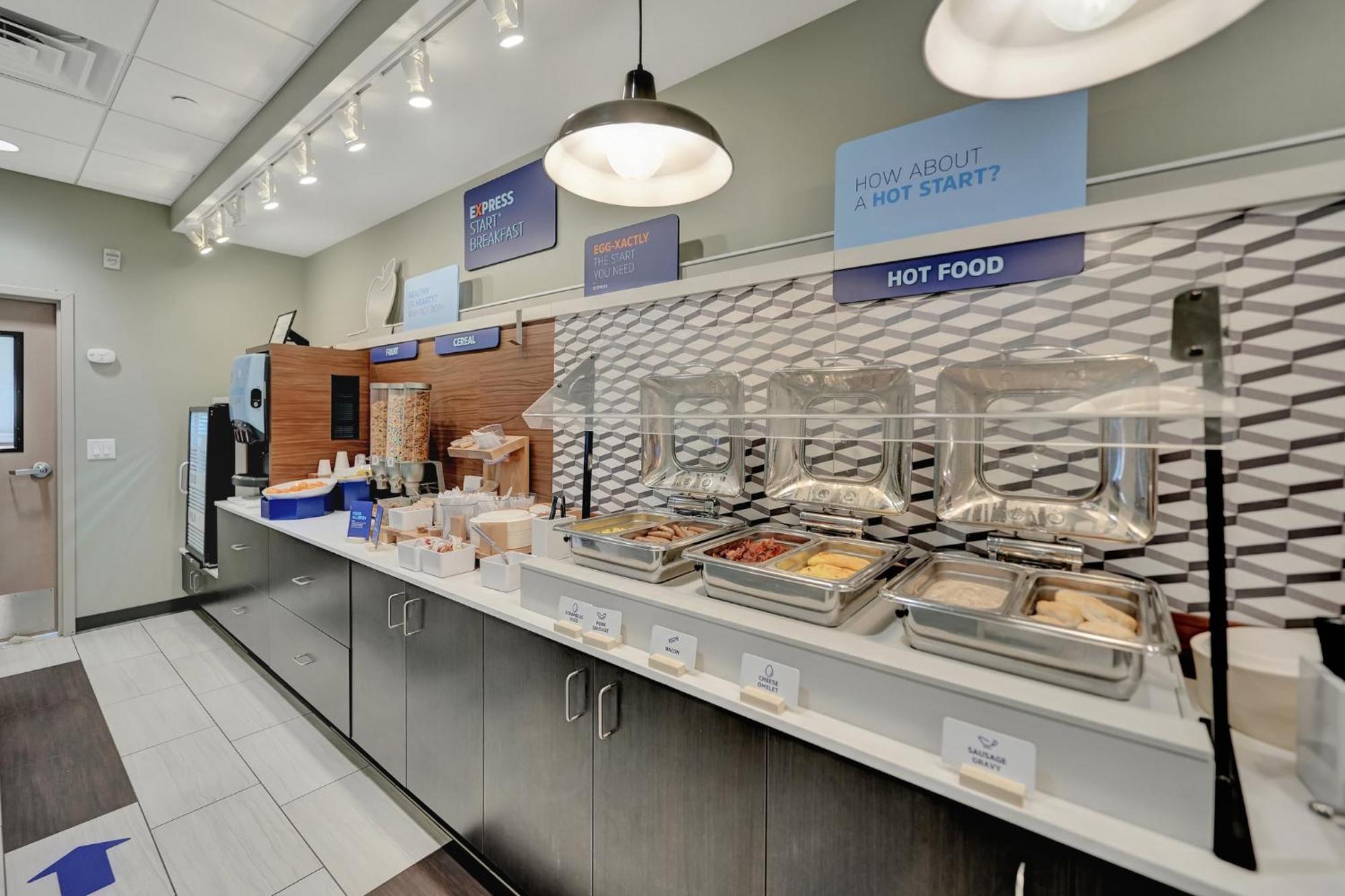 Holiday Inn Express Hotel & Suites Beatrice By Ihg Екстер'єр фото