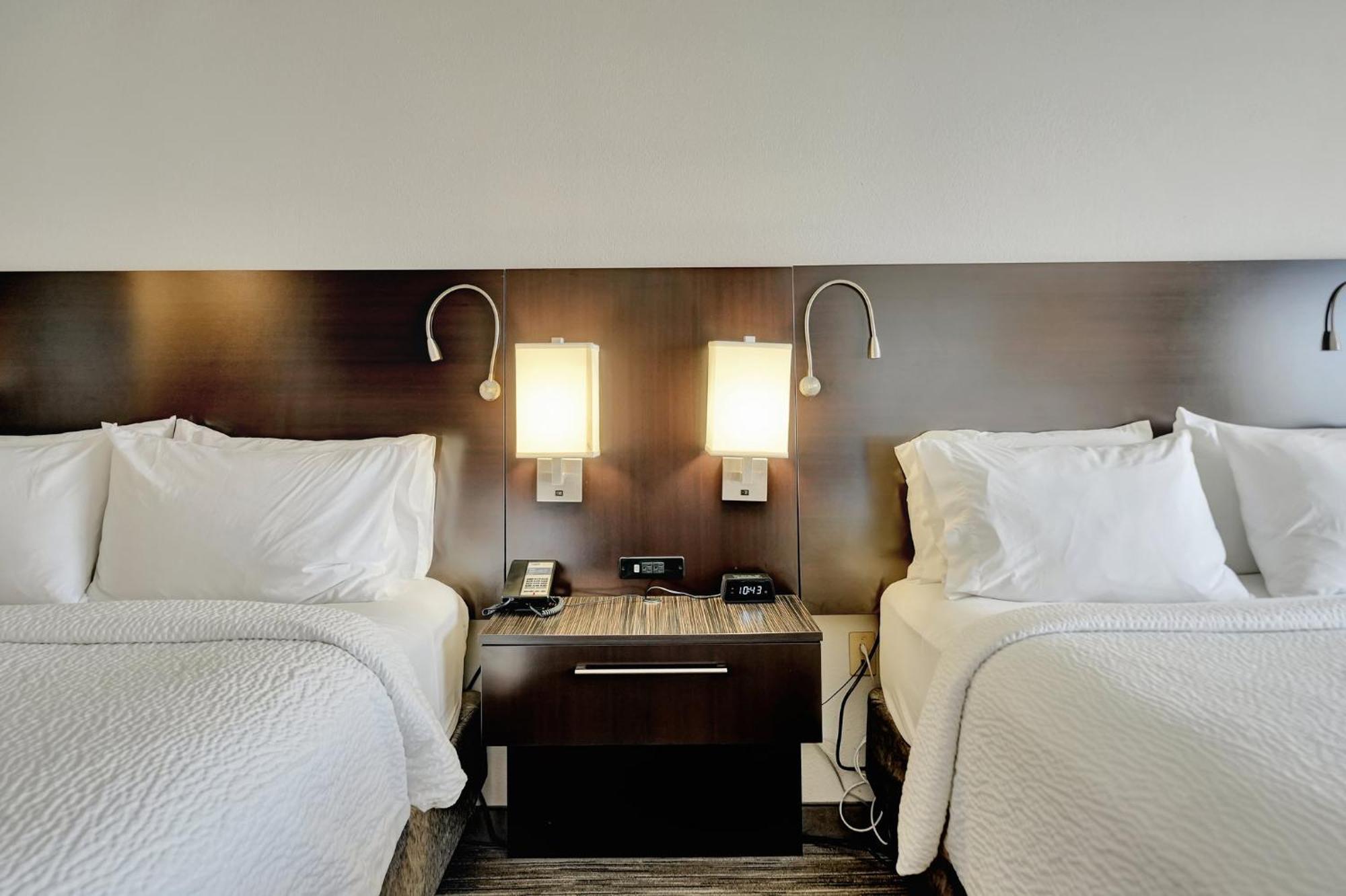 Holiday Inn Express Hotel & Suites Beatrice By Ihg Екстер'єр фото