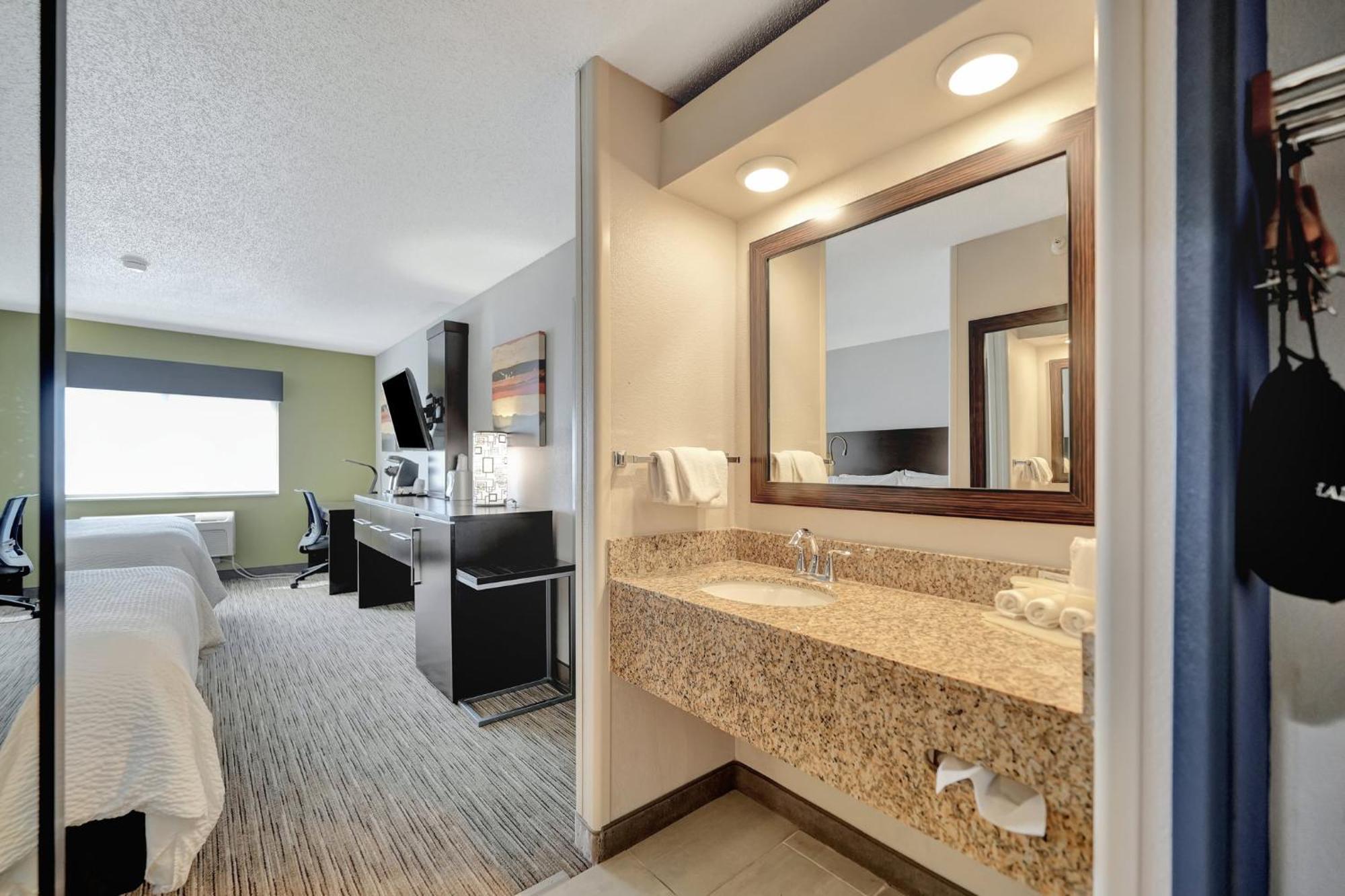 Holiday Inn Express Hotel & Suites Beatrice By Ihg Екстер'єр фото