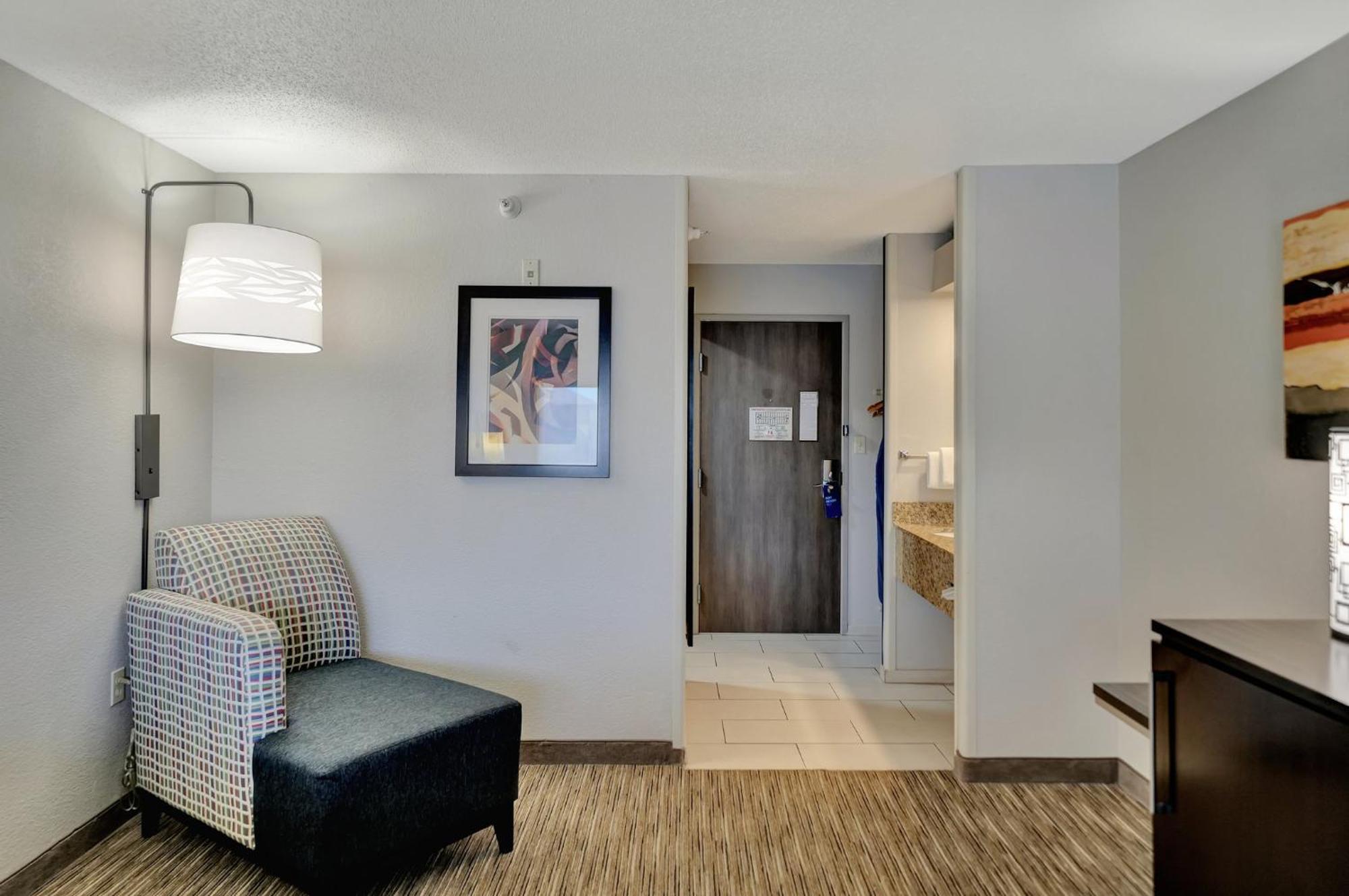 Holiday Inn Express Hotel & Suites Beatrice By Ihg Екстер'єр фото